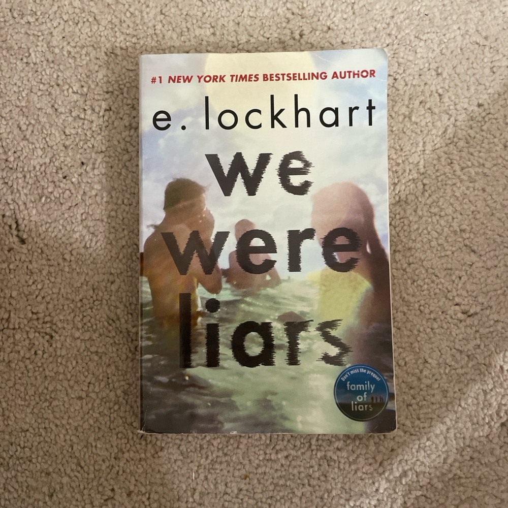 We Were Liars by E. Lockhart Paperback